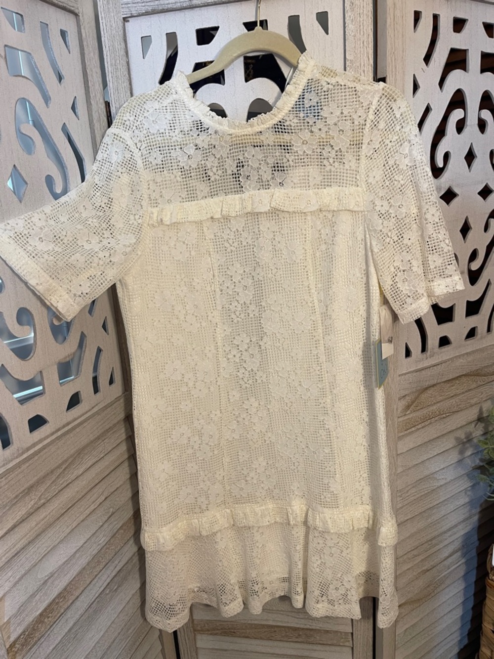 CeCe Cream Lace Ruffle Shift Dress